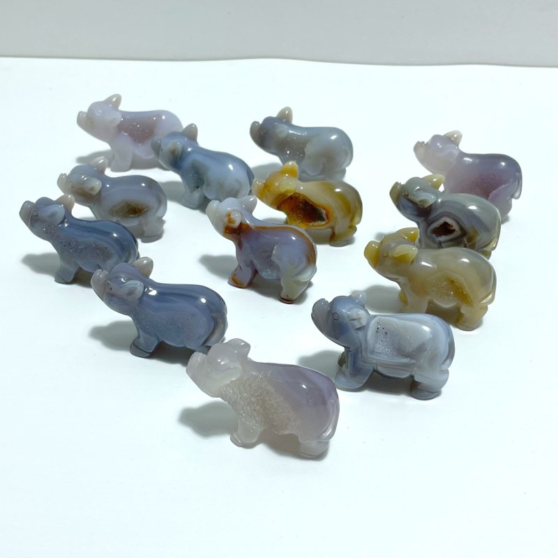 13 pieces Small Geode Agate Druzy Pig Carving - Wholesale Crystals