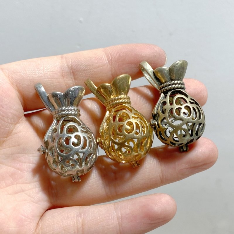 239 Pieces Hollowed Locket Openable Pendants For DIY Crystal Charms Closeout -Wholesale Crystals