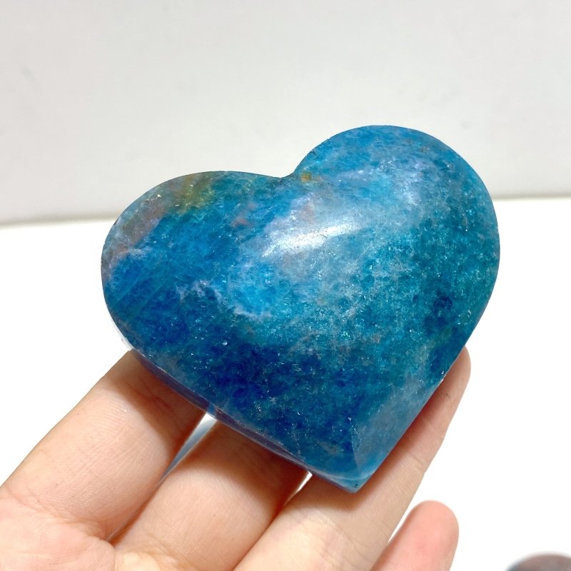 65 Pieces Blue Apatite Heart - Wholesale Crystals