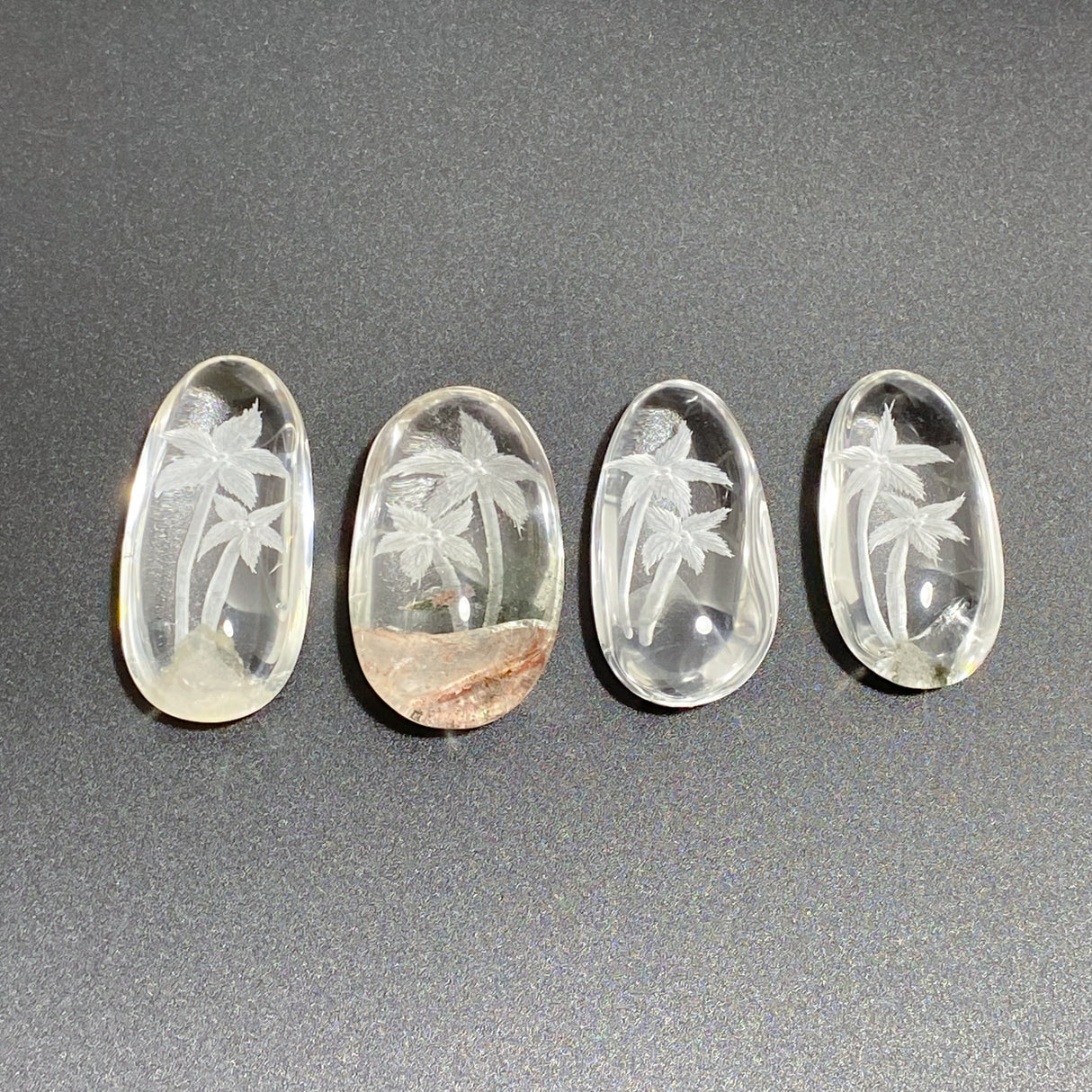 4 Pieces Tree Garden Quartz Inner Scene Carving