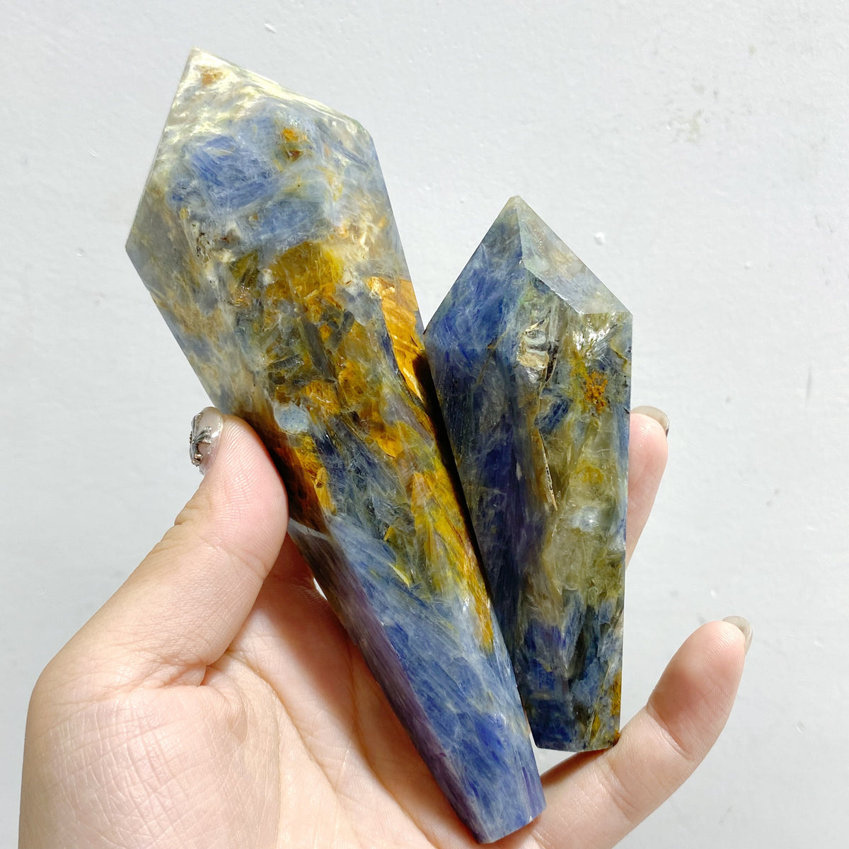 22 Pieces Blue Kyanite Mixed Quartz Magic Scepter Wand Closeout