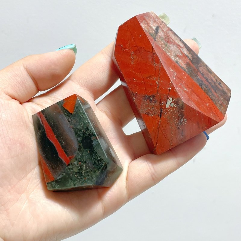 Africa Blood Stone Free Form Wholesale - Wholesale Crystals