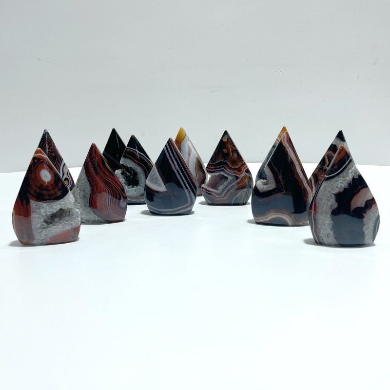 Red&Black Stripe Agate Mixed Quartz Arrow Head Shape Wholesale - Wholesale Crystals