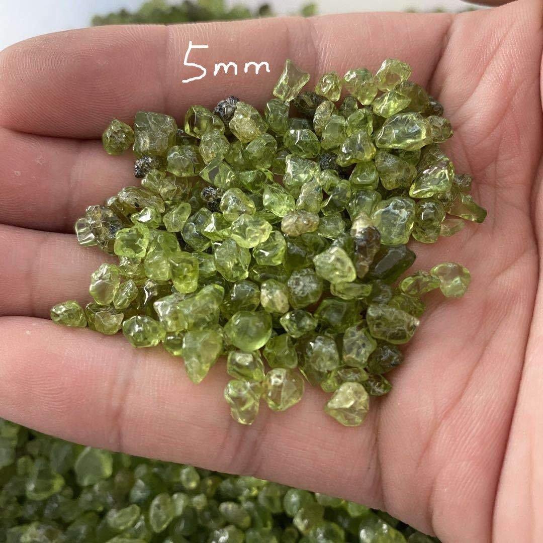 High quality Peridot Gravel Chips -Wholesale Crystals