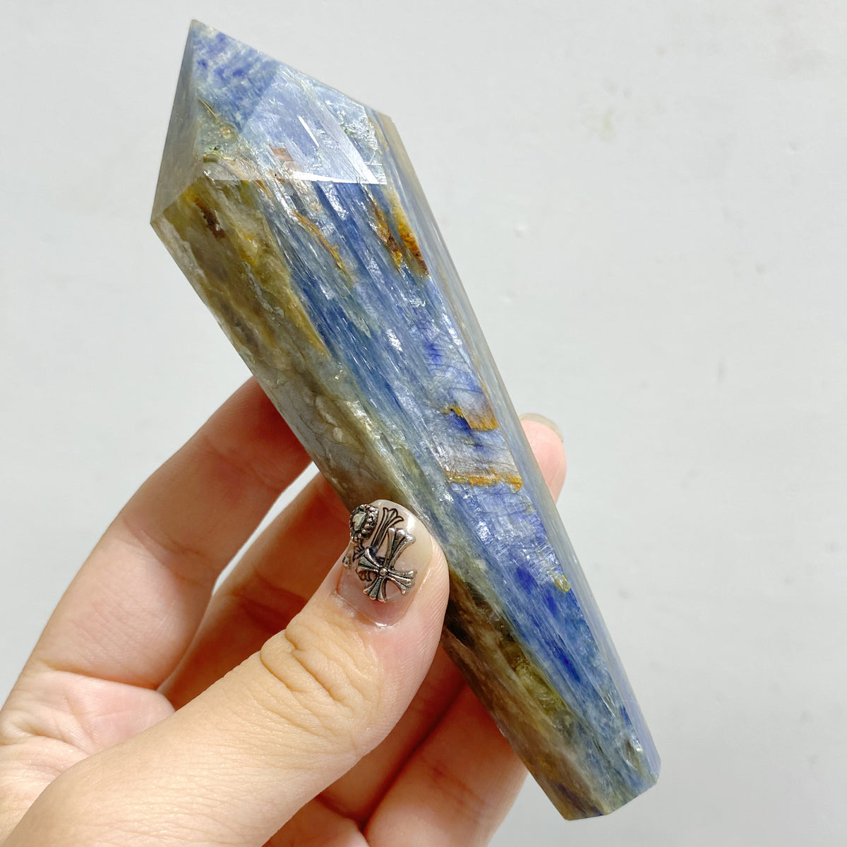 22 Pieces Blue Kyanite Mixed Quartz Magic Scepter Wand Closeout