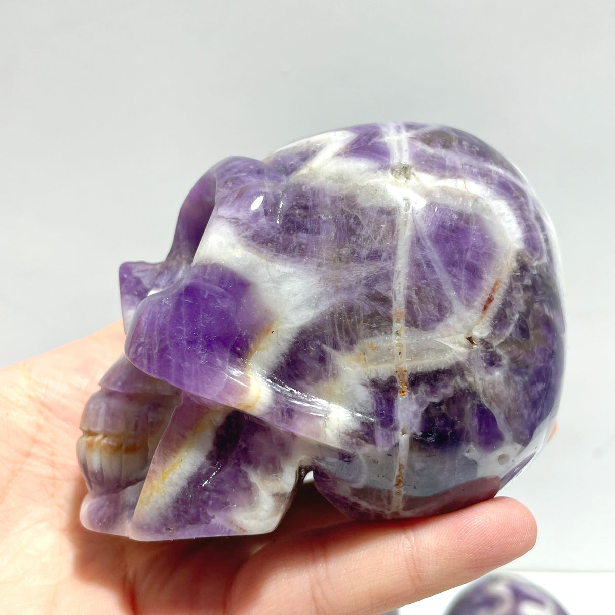 8 Pieces Chevron Amethyst Skull Carving