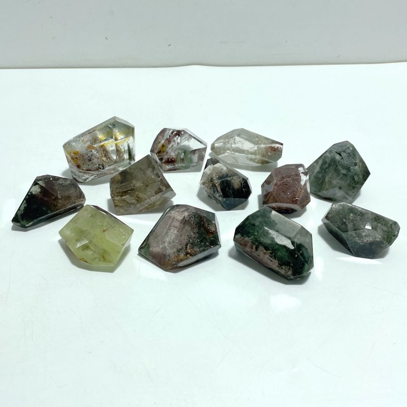 12 Pieces Garden Quartz Free Form 10 - Wholesale Crystals