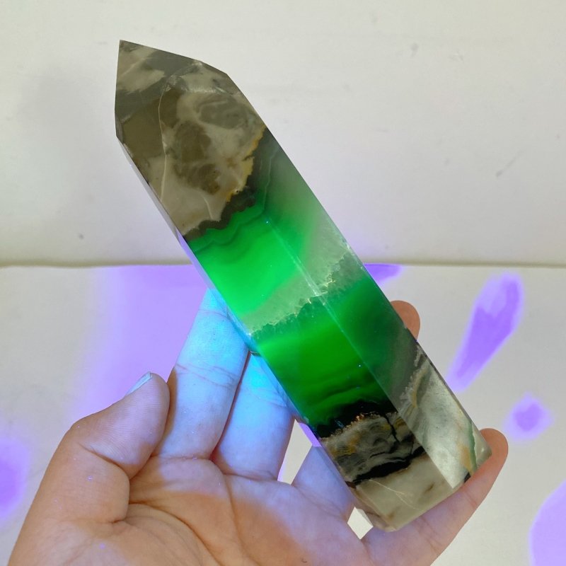 14 - 20CM Volcano Agate Point Wholesale (UV - Reactive) - Wholesale Crystals