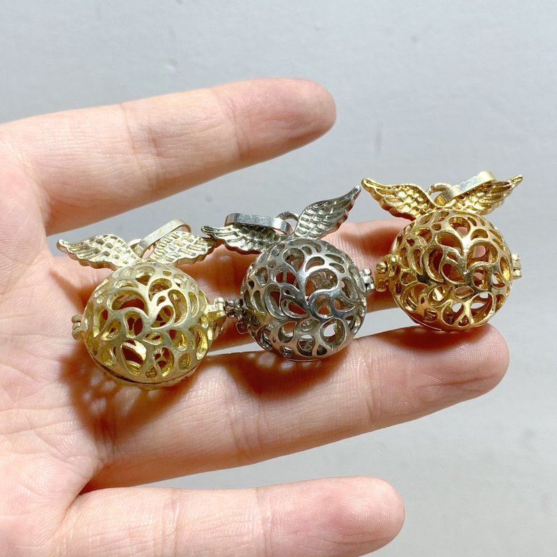 239 Pieces Hollowed Locket Openable Pendants For DIY Crystal Charms Closeout -Wholesale Crystals