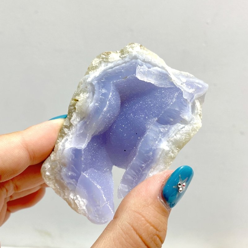 29 Pieces Geode Blue Chalcedony Druzy - Wholesale Crystals