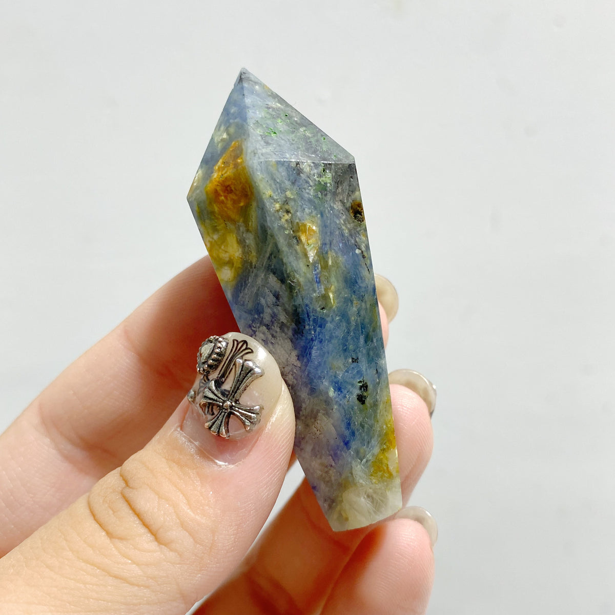 22 Pieces Blue Kyanite Mixed Quartz Magic Scepter Wand Closeout