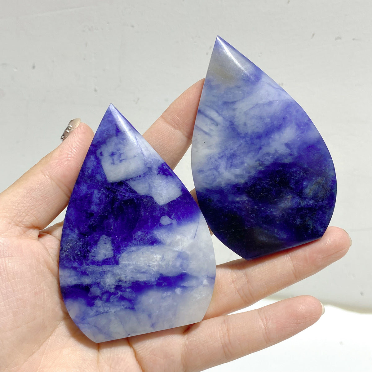 Light Color Blue Sodalite Arrow Head Shape Wholesale