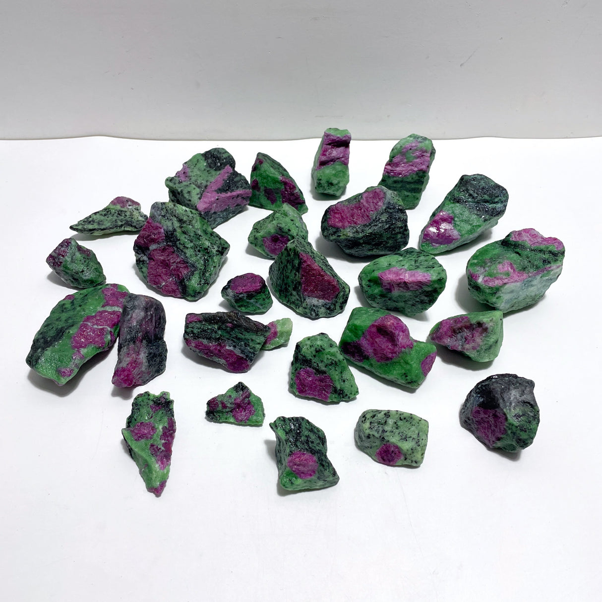 26 Pieces Raw Ruby Zoisite Specimen For Collection