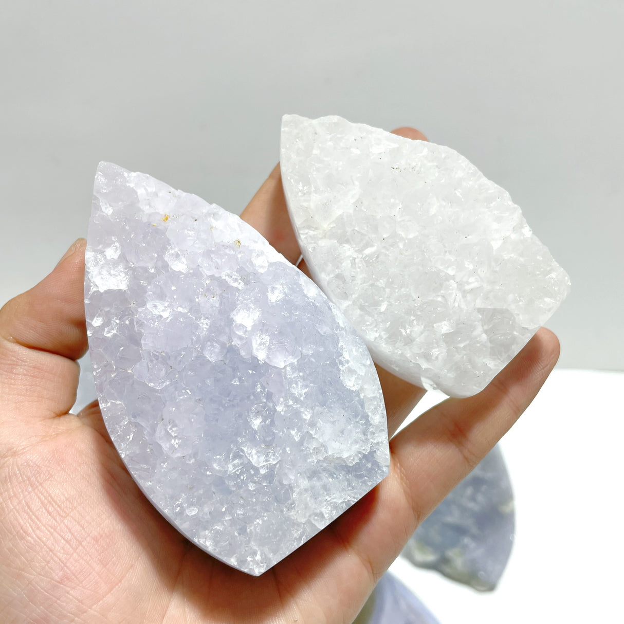 21 Pieces Blue Chalcedony Arrow Head Shape