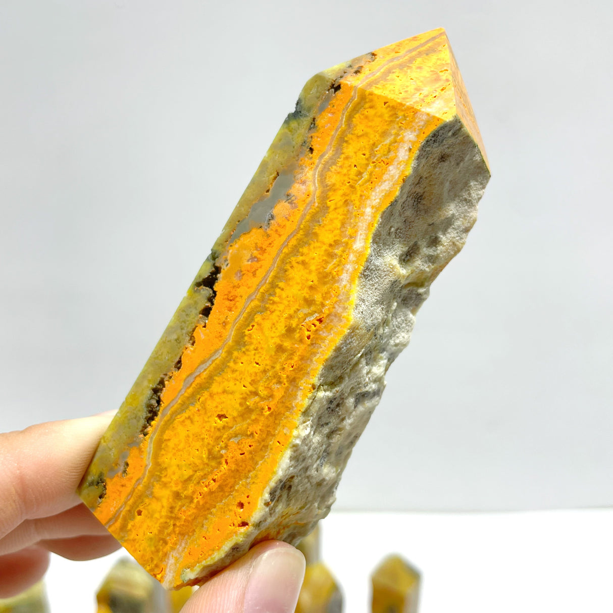 22 Pieces Deep Yellow Bumble Bee Jasper Raw Side Point