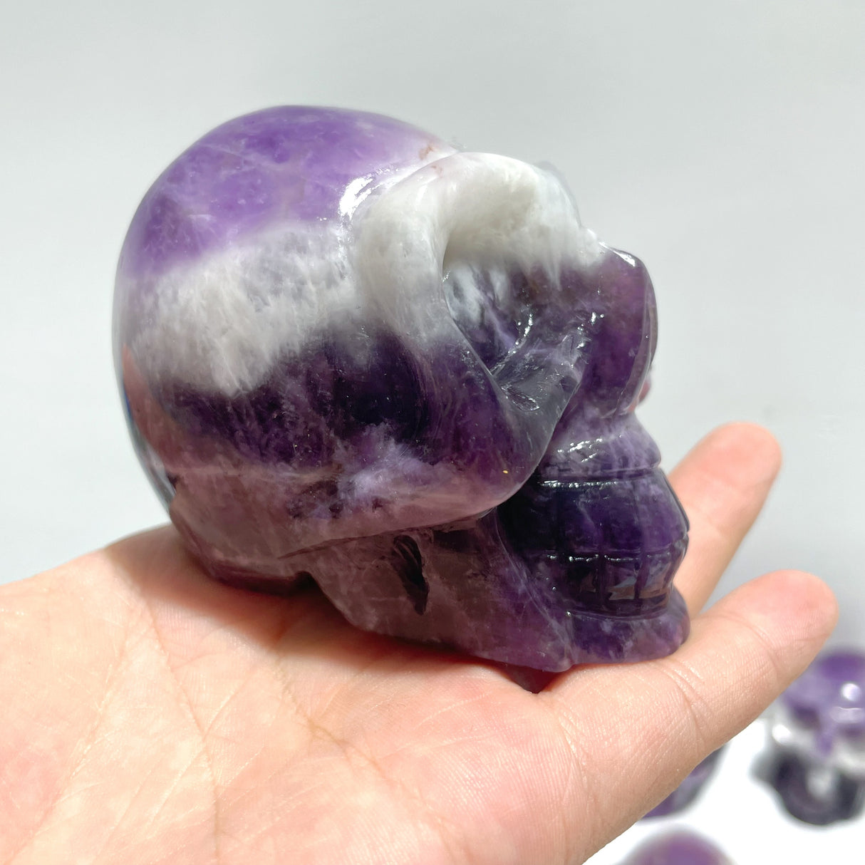 11 Pieces Chevron Amethyst Skull Carving