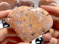 9 Pieces Pink Agate Heart With Stand
