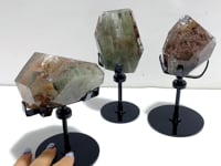3 Pieces Garden Quartz Free Form With Stand