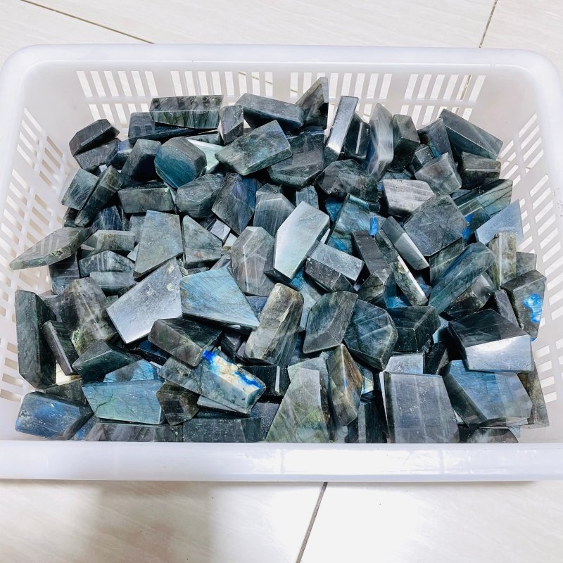 217 Pieces Beautiful Labradorite High Quality Small Free Form -Wholesale Crystals